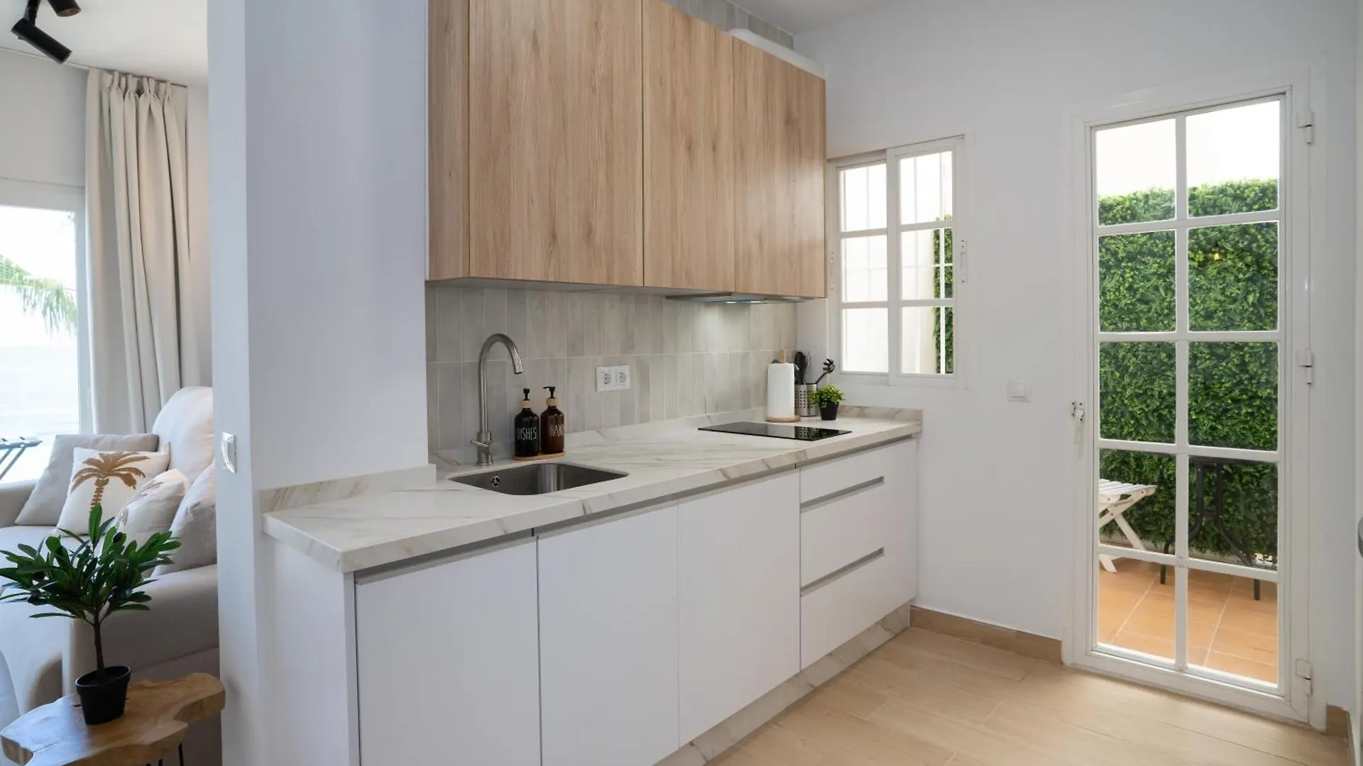 Appartement Ocean View On The Beach In The Center Of Town! Rincón de la Victoria